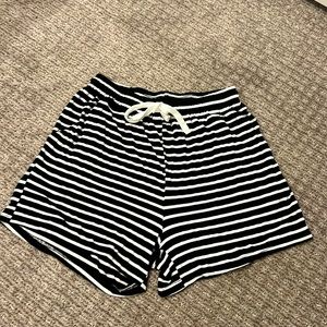 NWOT BLACK & WHITE STRIPED SHORTS